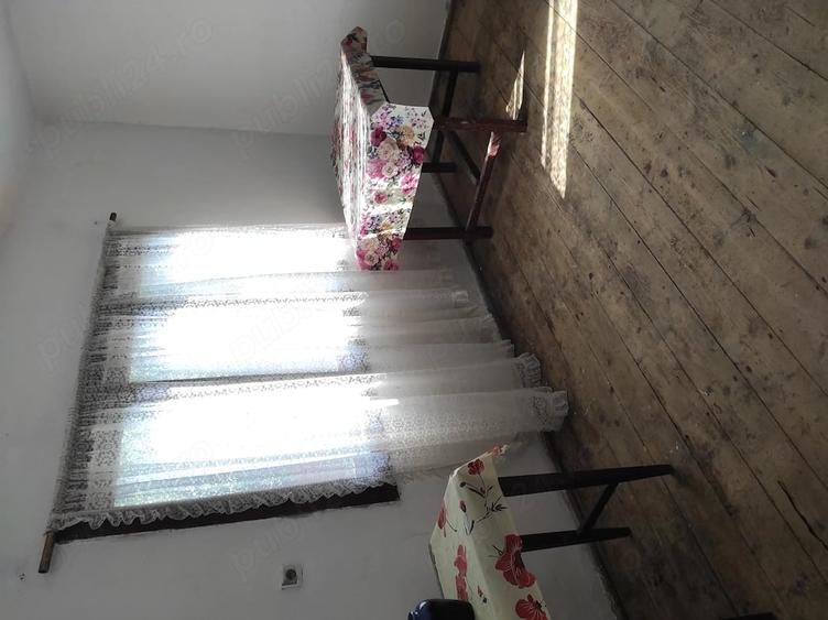 Casă cu 3 camere cu Teren 600 Mp în Vișeu de Mijloc
