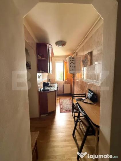 Apartament cu 2 camere decomandat în Dâmbu Pietros