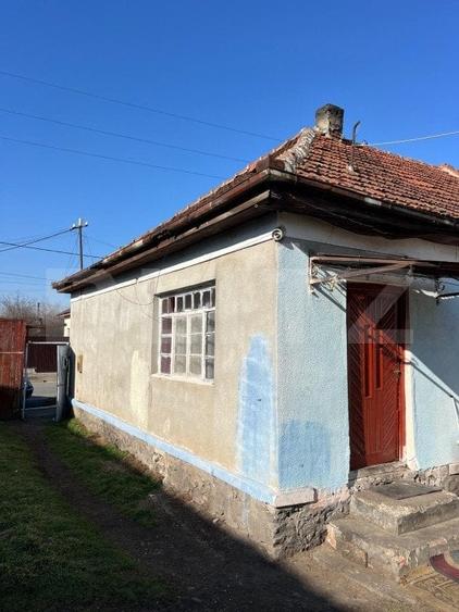 Casă individuală cu 2 camere cu Canalizare în Botizului