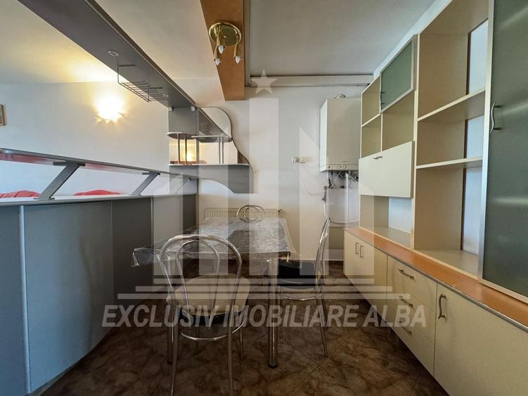 Apartament cu 3 camere decomandat, mobilat în Maier