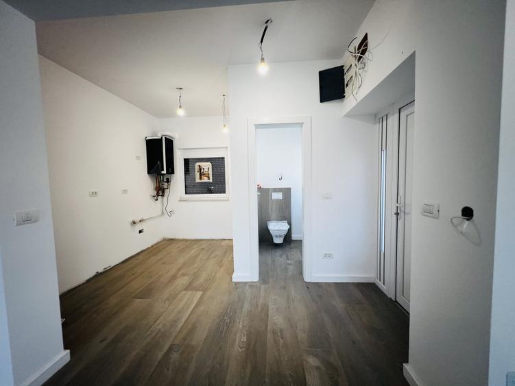 Duplex cu 5 camere cu Canalizare în Mehala