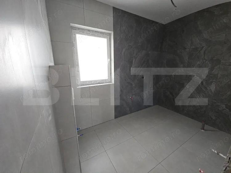 Casă cu 4 camere cu Teren 320 Mp în Bucium
