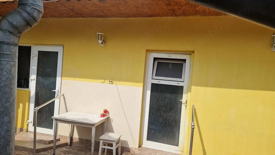 Casă cu Teren 300 Mp în Central