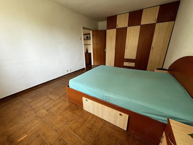 Apartament cu 2 camere semidecomandat în Ozana