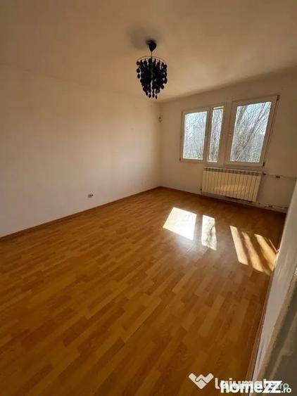 Apartament cu 2 camere decomandat în Gara