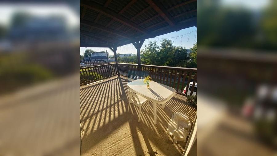 Casă cu 5 camere cu Canalizare în Sud-Est