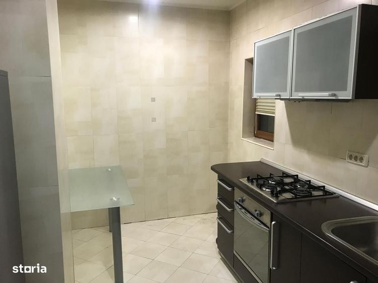 Apartament cu 4 camere în Mogoșoaia