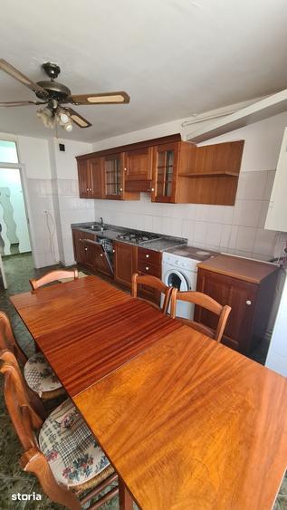 Apartament cu 4 camere în Central