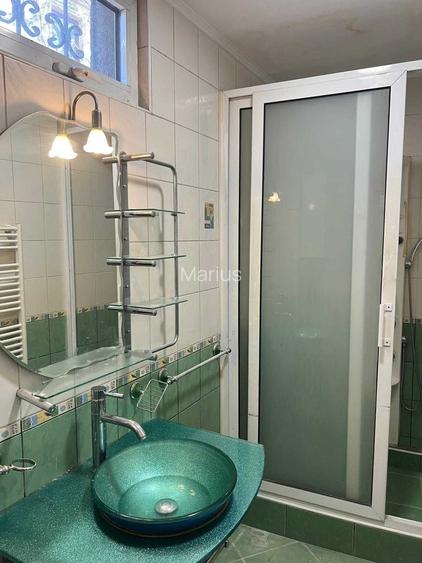 3 camere de inchiriat