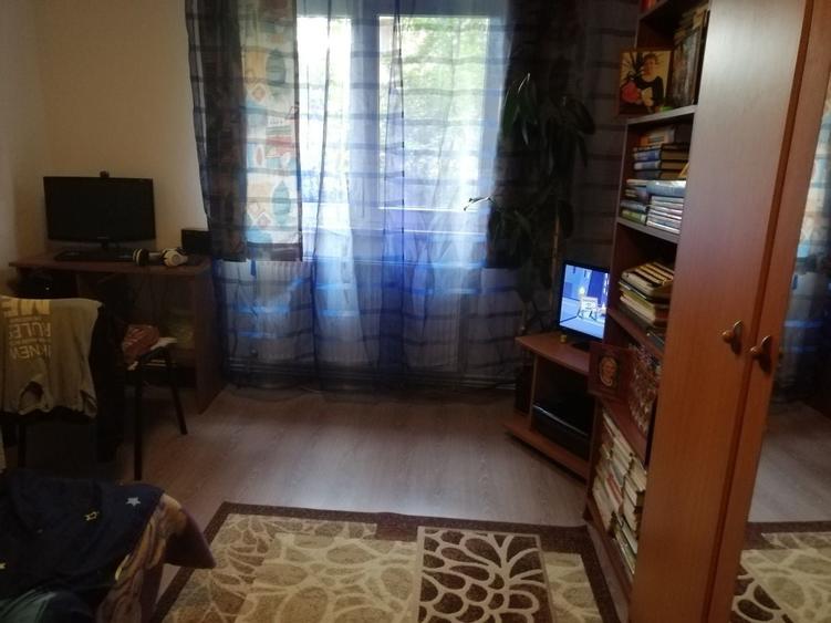 Apartament cu 2 camere decomandat în Drumul Carului