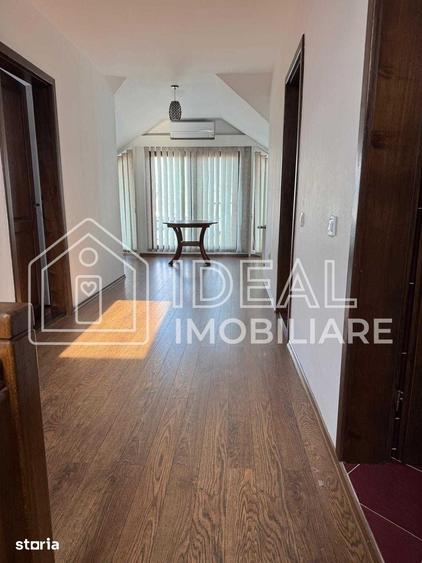 Casă cu 4 camere cu Teren 350 Mp în Central