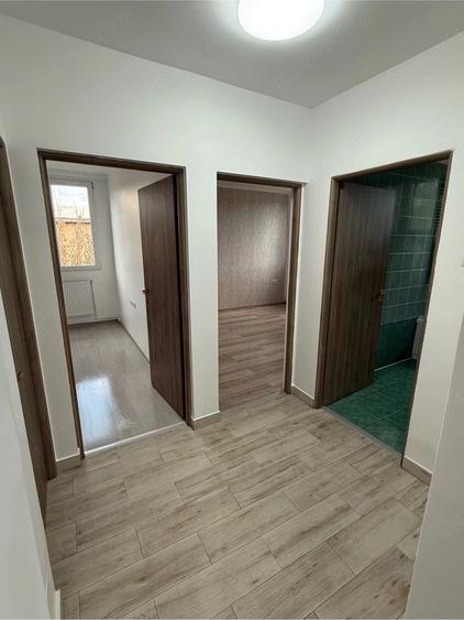 Apartament cu 3 camere decomandat în Gojdu
