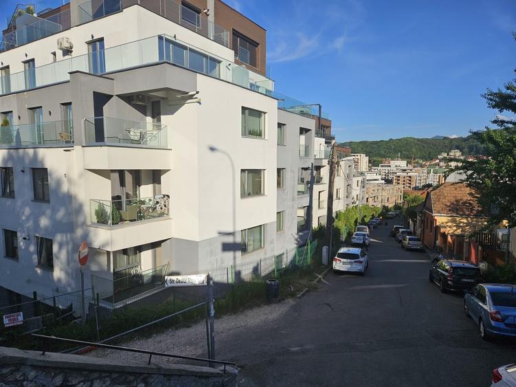 Apartament cu 2 camere decomandat, mobilat în Centrul Istoric
