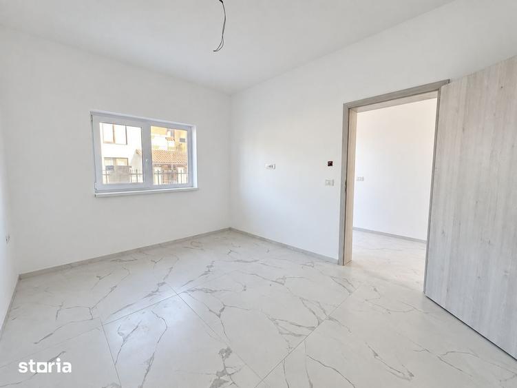 Casă cu 3 camere cu Teren 250 Mp în Moșnița Nouă
