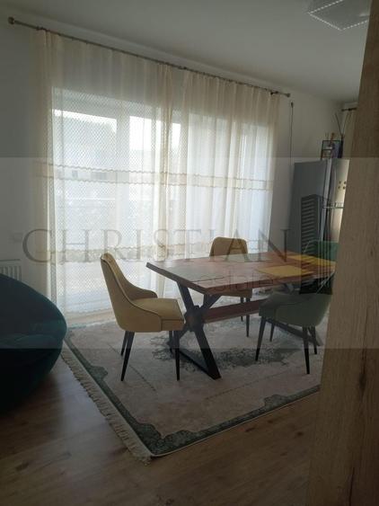 Apartament cu 4 camere decomandat, mobilat în Timișoara