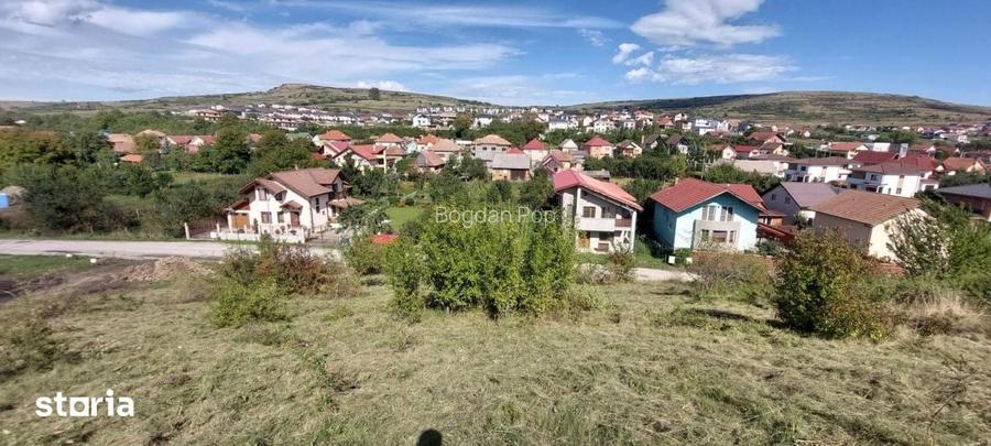 Teren intravilan 1214mp in Chinteni zona centrala, strada Ion Crea
