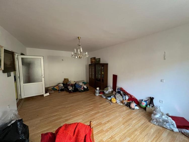 Casă individuală cu 5 camere cu Canalizare în Gheorgheni