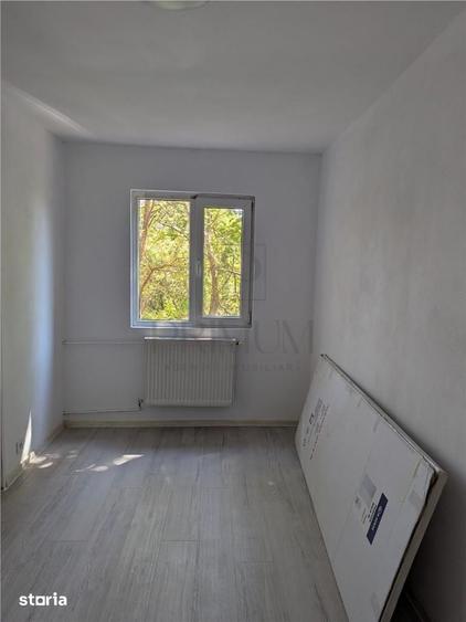 Apartament cu 2 camere semidecomandat în Șagului