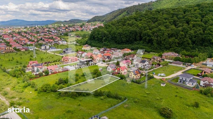 Teren de 1025 mp, în Bunloc