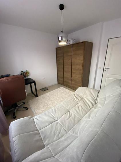 Duplex cu 5 camere cu Canalizare în Florești