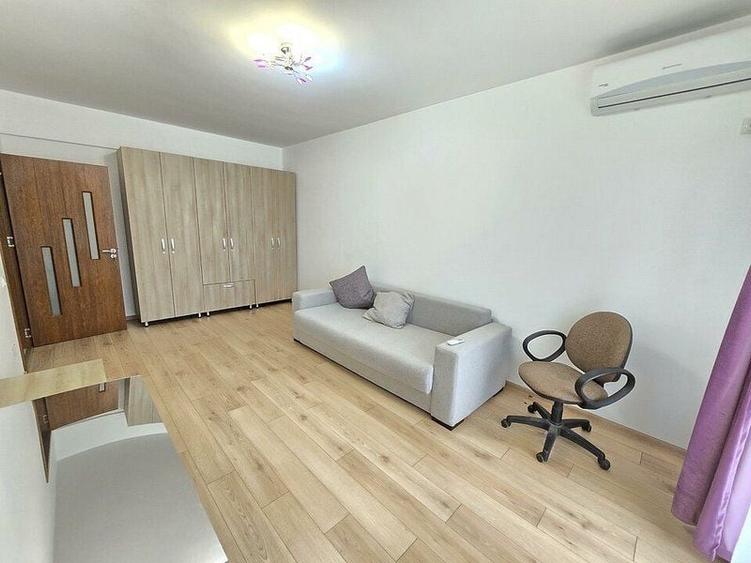 Apartament cu 2 camere decomandat în Theodor Pallady