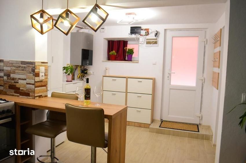 Apartament cu 3 camere decomandat în Ultracentral