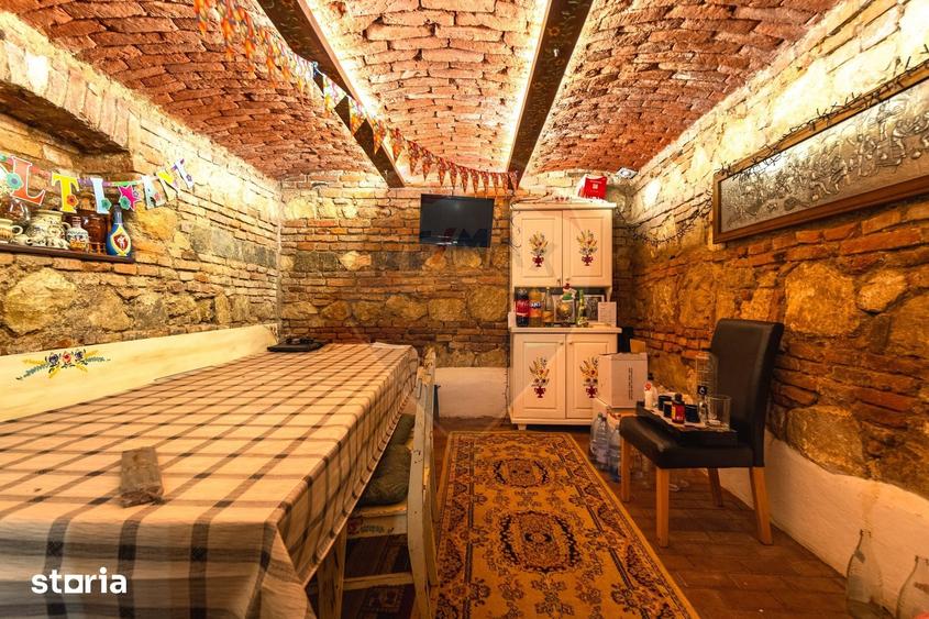 Casă cu Teren 330 Mp în Bartolomeu