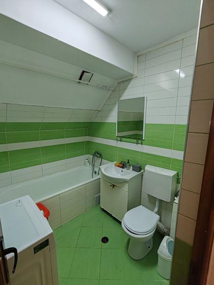 Apartament cu 2 camere decomandat în Exterior Vest