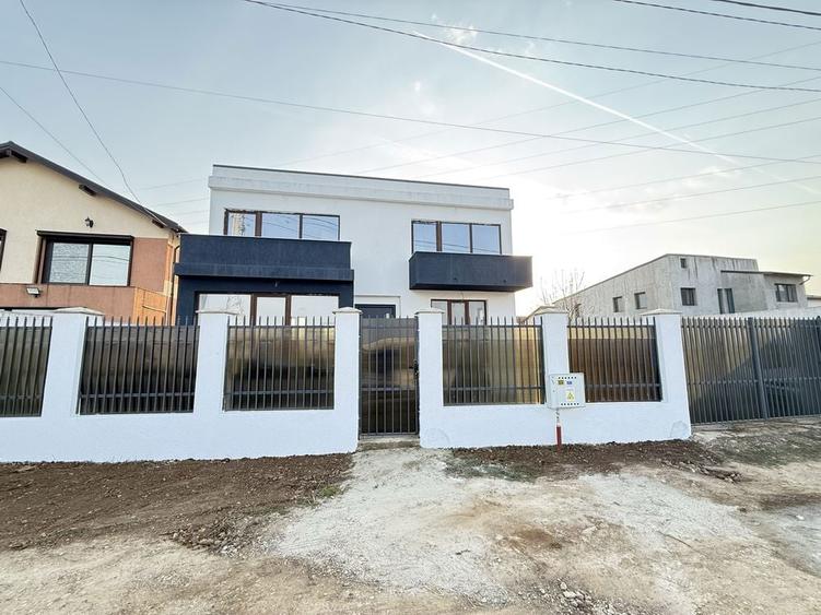 Casă cu 3 camere în Blejoi