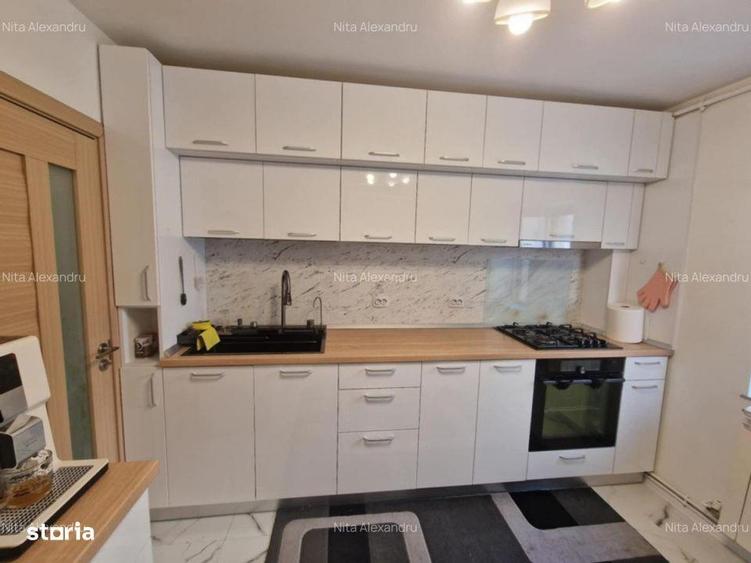 Apartament cu 3 camere decomandat, mobilat în Pantelimon