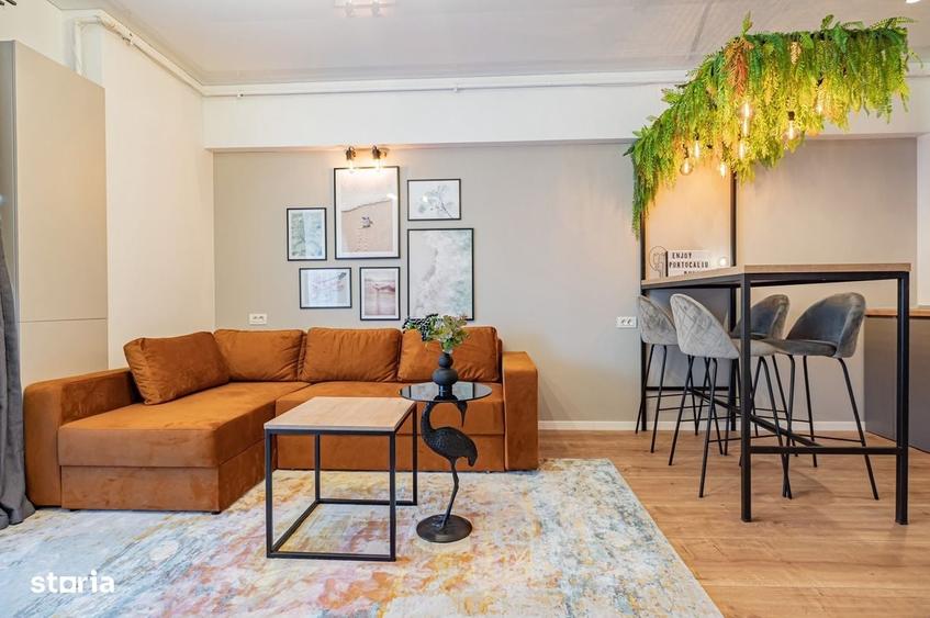 Apartament cu 2 camere decomandat în Central