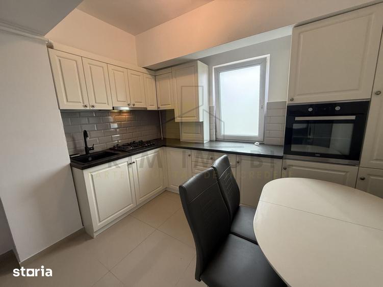 Apartament cu 3 camere în Păcurari
