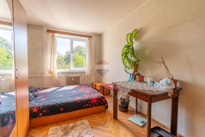 Apartament cu 3 camere decomandat, mobilat în Gheorgheni
