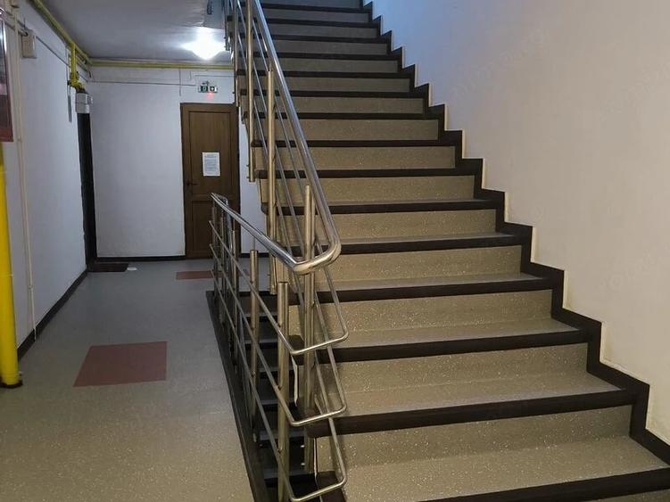 Apartament cu 2 camere decomandat în Arcul de Triumf