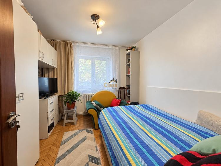Apartament cu 3 camere decomandat, mobilat în Mănăștur
