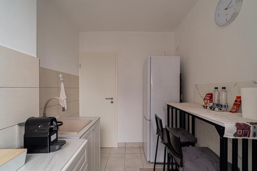 Apartament cu 2 camere decomandat, mobilat în Cișmigiu