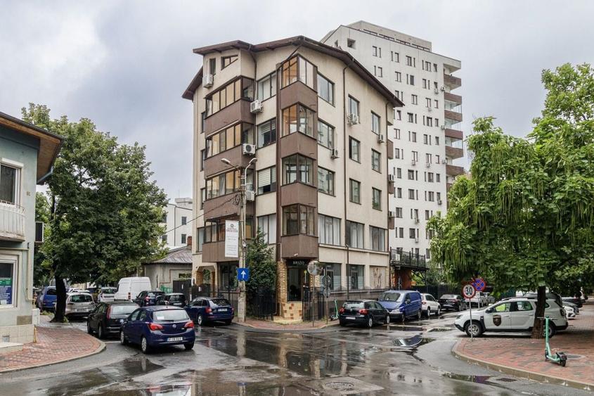Spațiu comercial, de 107 mp, în Nerva Traian