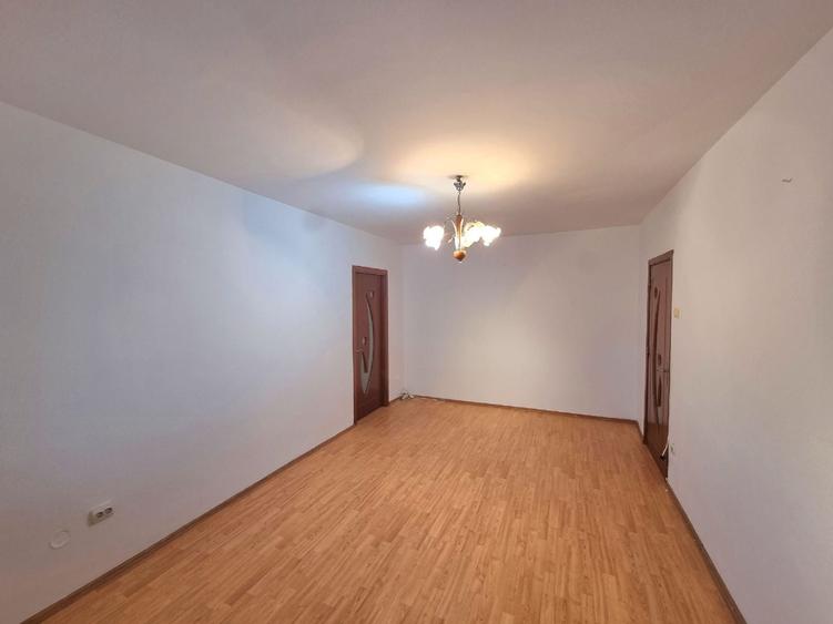 Apartament cu 2 camere semidecomandat, mobilat în Girocului