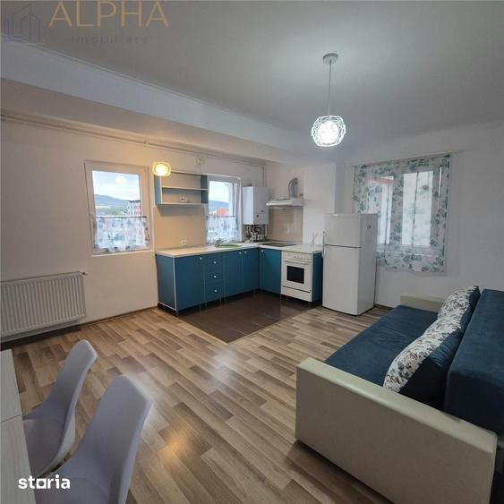 Apartament cu 3 camere decomandat în Calea Moldovei