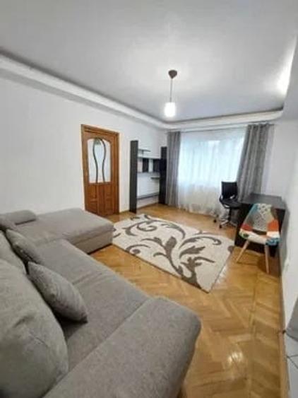 Apartament cu 2 camere decomandat, mobilat în Podu Roș