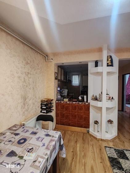 Apartament cu 4 camere decomandat în Gării