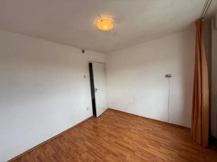 Apartament cu 2 camere decomandat în Bejan