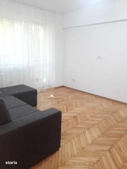 Apartament cu 3 camere decomandat, mobilat în Mihai Bravu