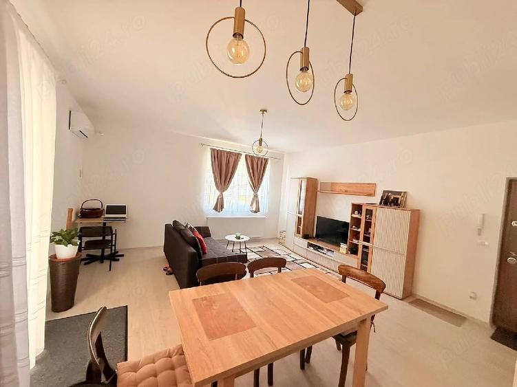 Apartament cu 2 camere semidecomandat în Giroc