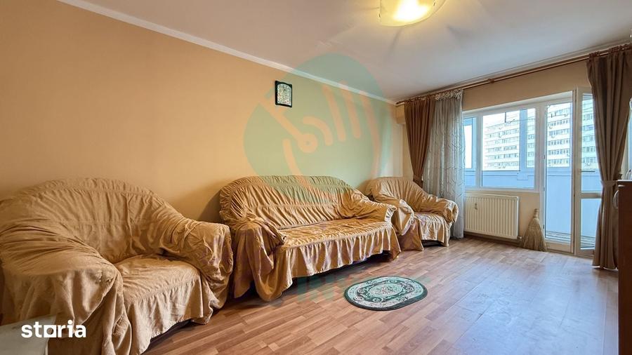 Apartament cu 3 camere decomandat în Obor