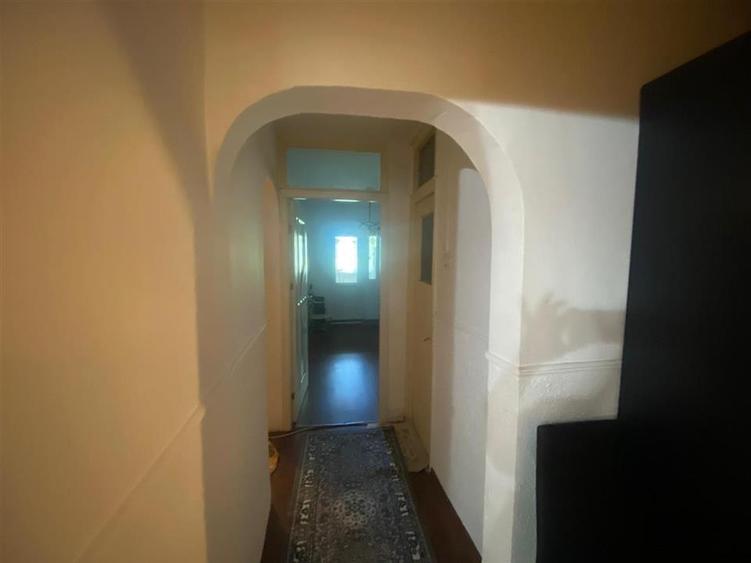 Apartament 4 camere cartier Nicolina - 9