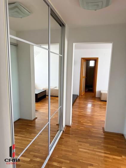 Apartament cu 2 camere semidecomandat, mobilat în Dristor