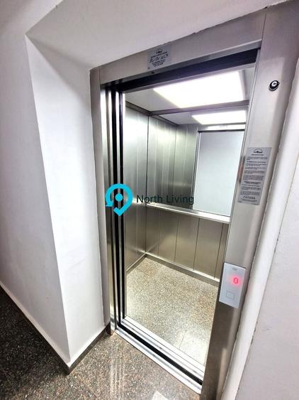 Apartament cu 3 camere decomandat în Est