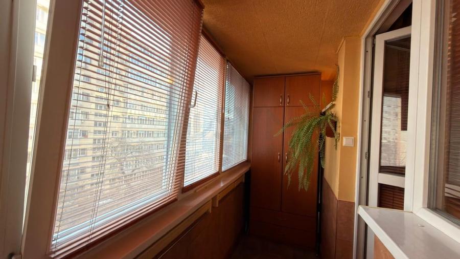 Apartament cu 3 camere decomandat, mobilat în Obor
