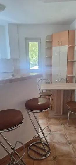 Apartament cu 2 camere decomandat în Grigorescu
